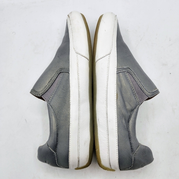 Vionic April Gray Silver Leather Flats Loafers Slip-On Sneakers Size 7.5 - Picture 12 of 16